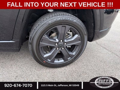 2027 Jeep Grand Cherokee Limited Reserve
