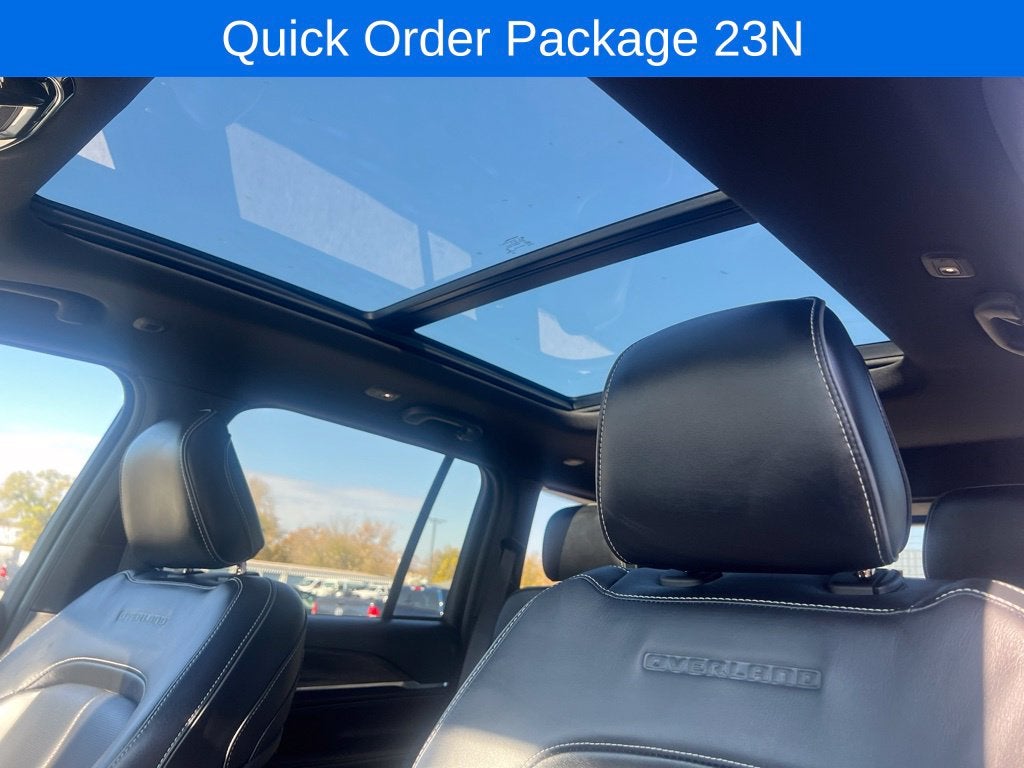 2023 Jeep Grand Cherokee Overland 4WD Near Madison WI