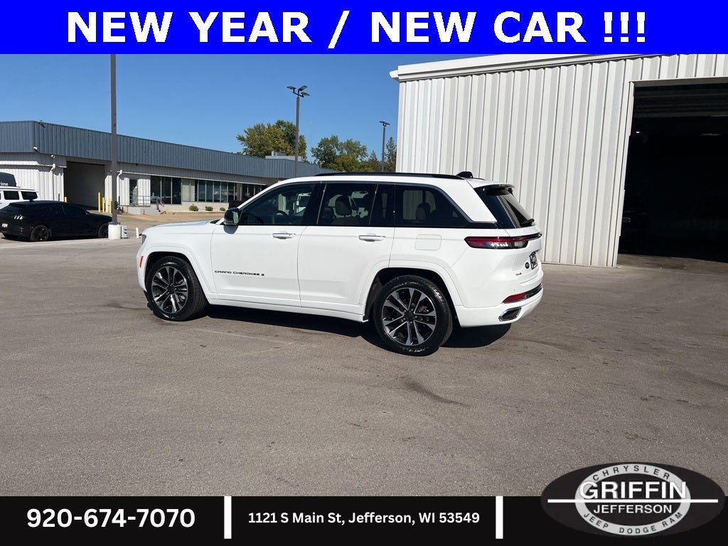 2023 Jeep Grand Cherokee Overland 4WD!!!!