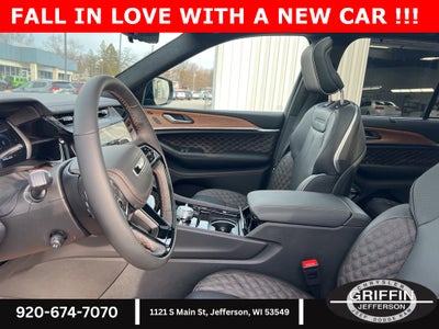 2026 Jeep Grand Cherokee Summit 4X4 !!!