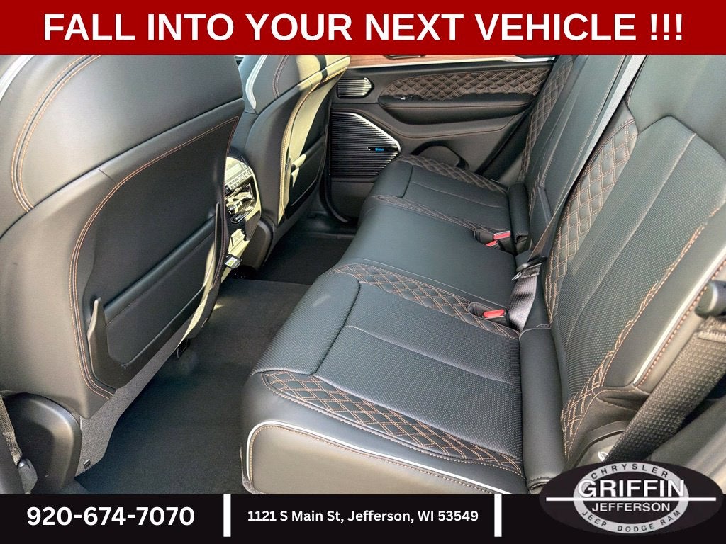 2027 Jeep Grand Cherokee Summit