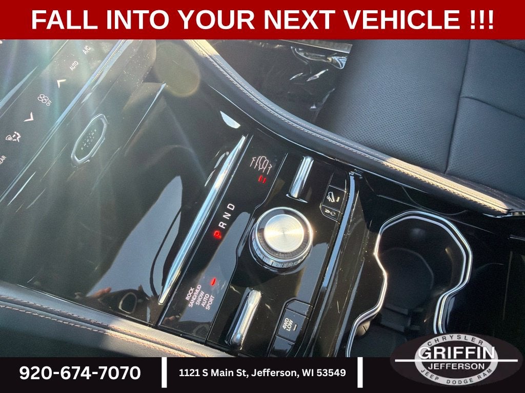 2027 Jeep Grand Cherokee Summit