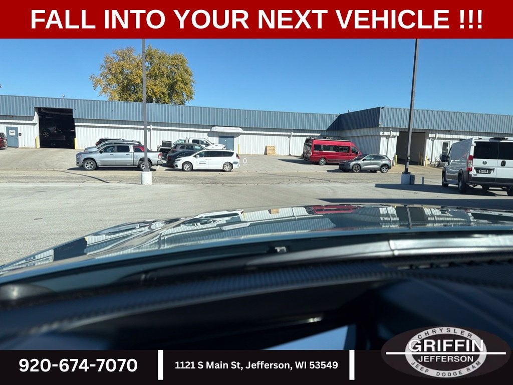 2027 Jeep Grand Cherokee Summit