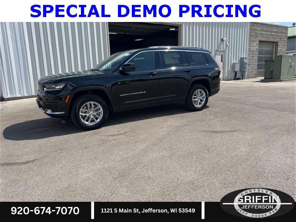 2025 Jeep Grand Cherokee L Laredo 4X4