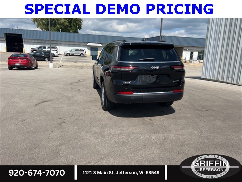 2025 Jeep Grand Cherokee L Laredo 4X4