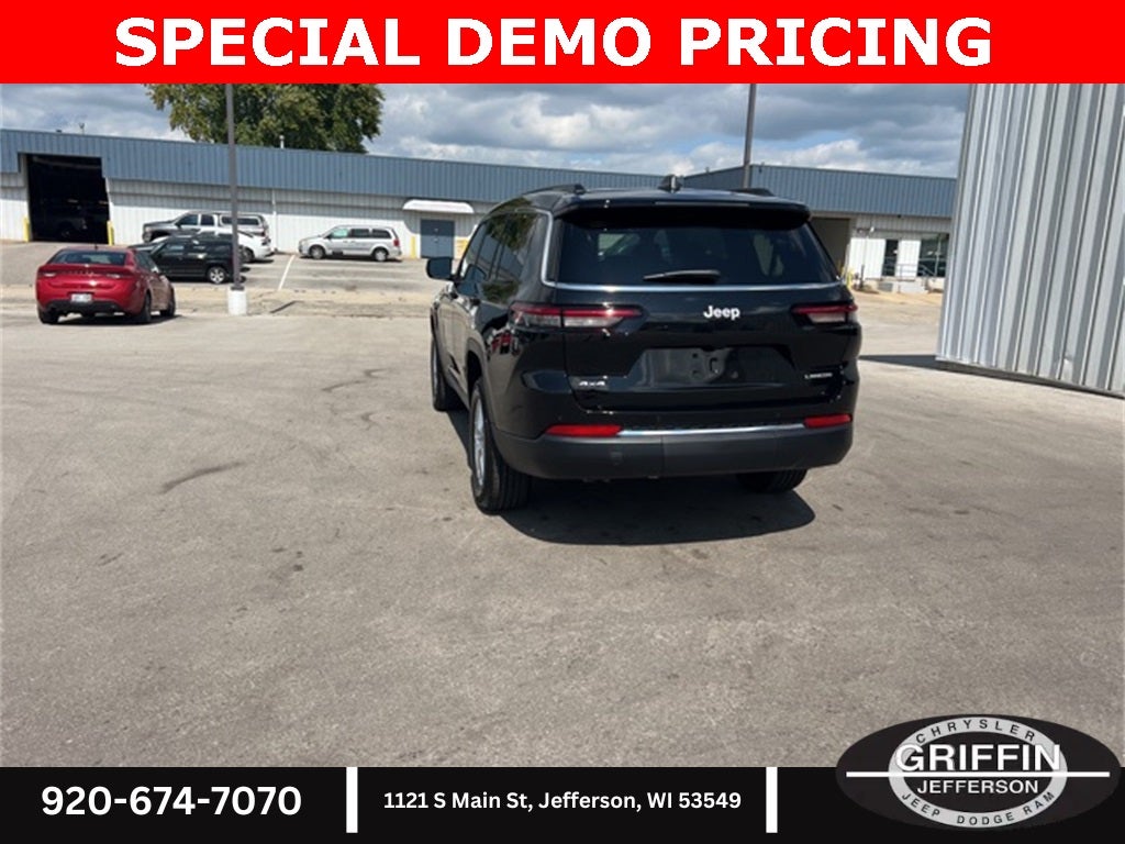 2025 Jeep Grand Cherokee L Laredo 4X4