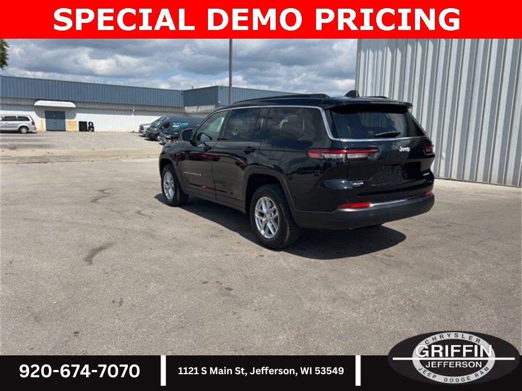 2025 Jeep Grand Cherokee L Laredo 4X4