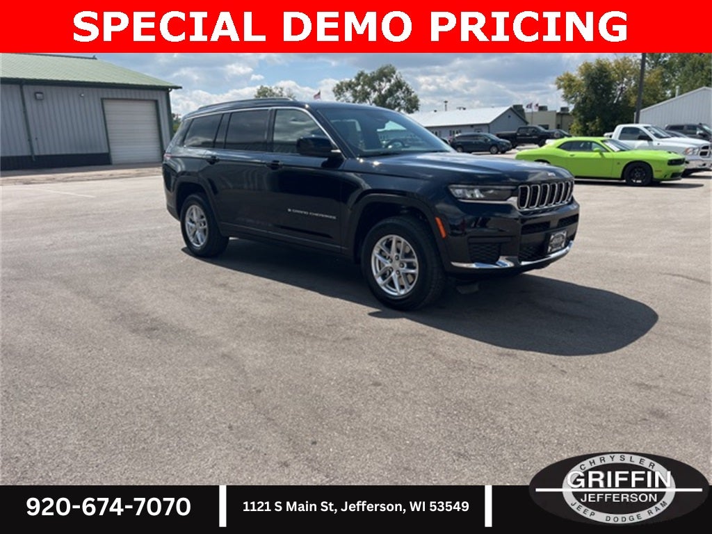 2025 Jeep Grand Cherokee L Laredo 4X4