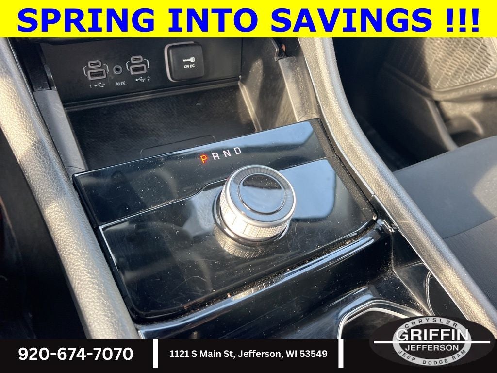 2023 Jeep Grand Cherokee L Laredo 4X4 V6 !!!