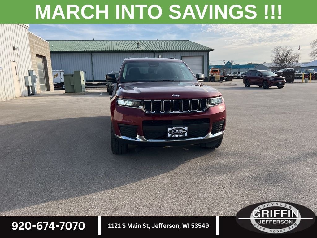 2023 Jeep Grand Cherokee L Laredo 4X4 V6 !!!