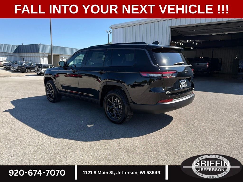 2027 Jeep Grand Cherokee L Laredo Altitude