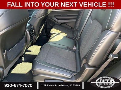 2027 Jeep Grand Cherokee L Laredo Altitude