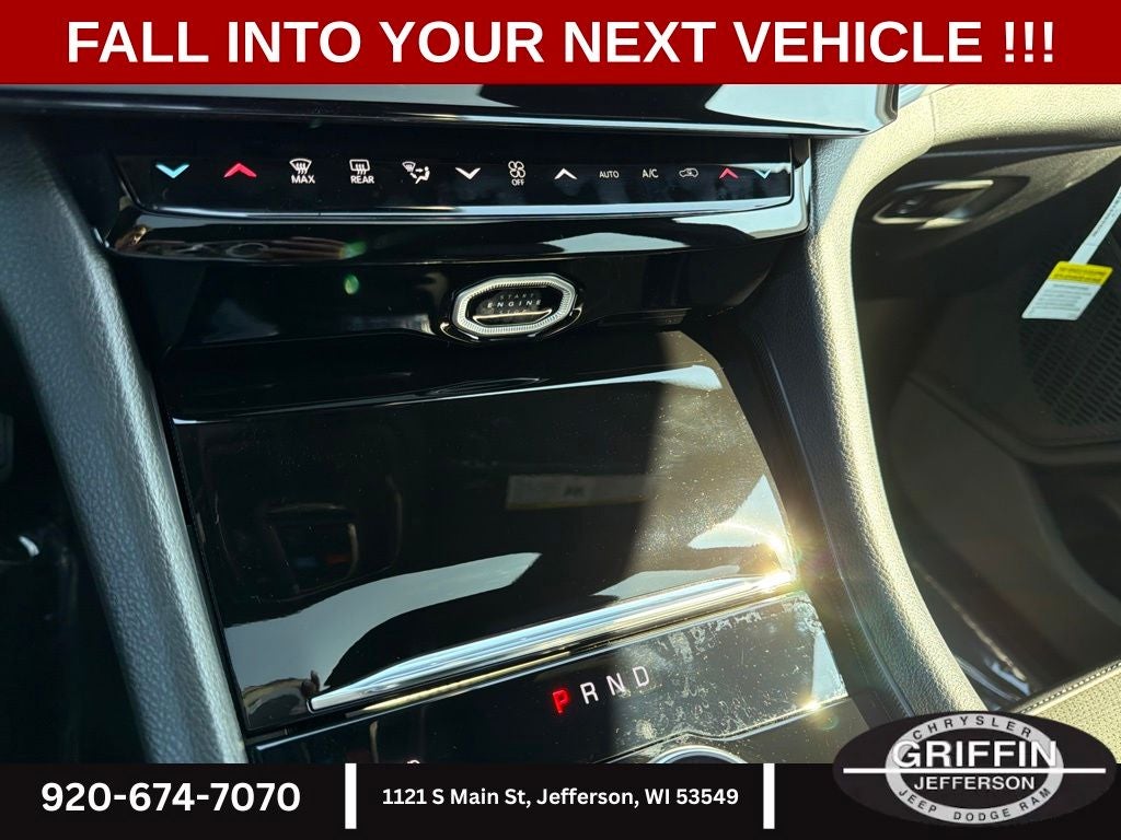 2027 Jeep Grand Cherokee L Laredo Altitude