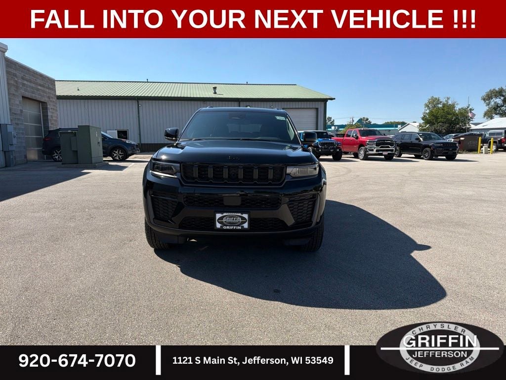 2027 Jeep Grand Cherokee L Laredo Altitude
