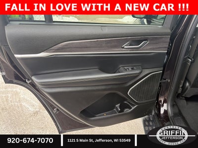 2022 Jeep Grand Cherokee L Limited 4X4