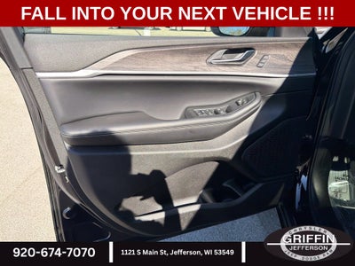 2027 Jeep Grand Cherokee L Limited
