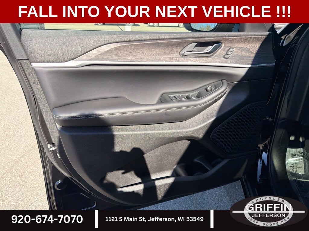 2027 Jeep Grand Cherokee L Limited