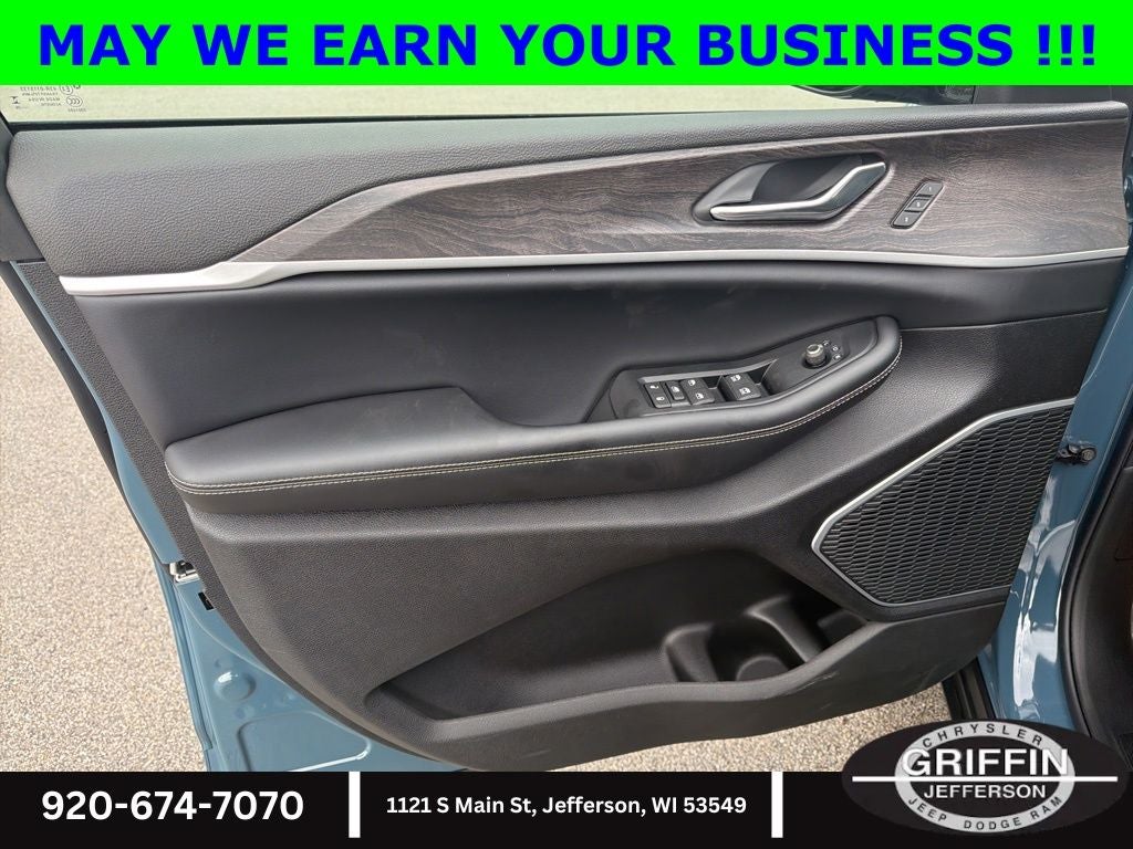 2026 Jeep Grand Cherokee L Limited TOW PACKAGE !!!