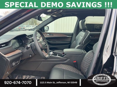 2025 Jeep Grand Cherokee L Summit OBSIDIAN PACKAGE !!!