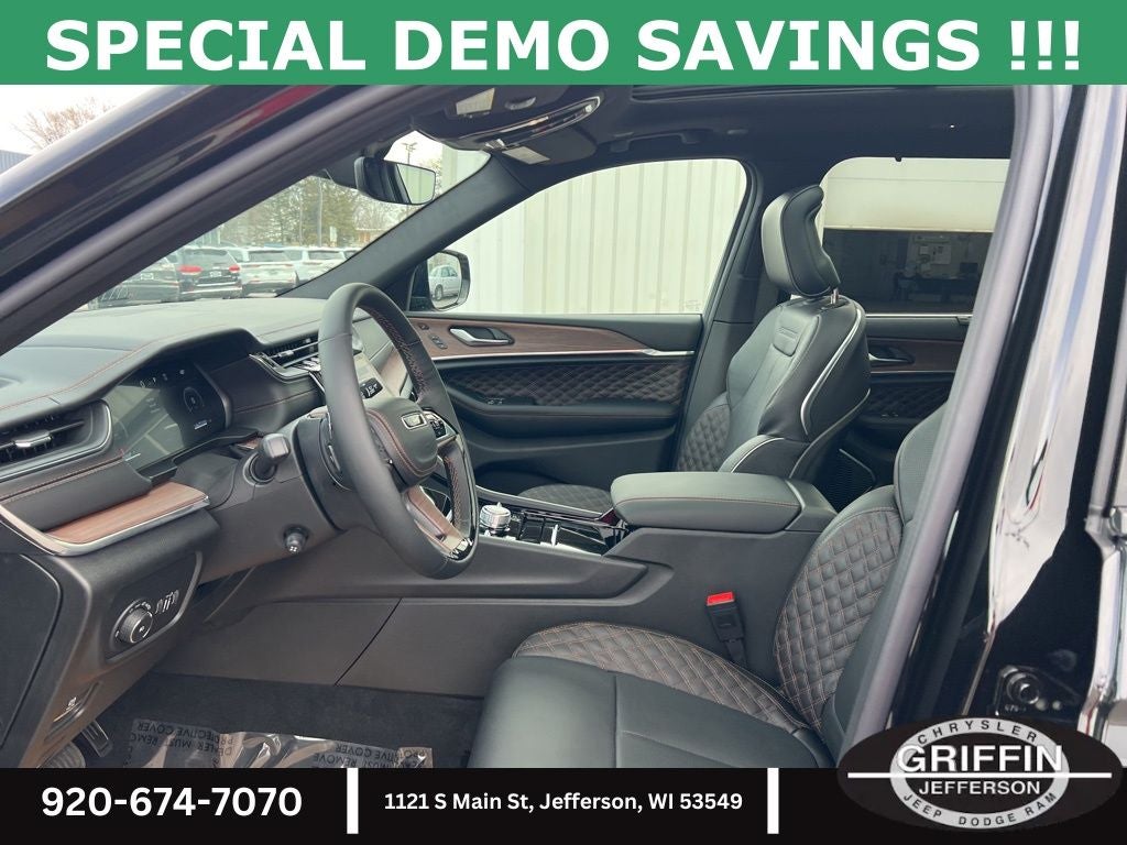 2025 Jeep Grand Cherokee L Summit OBSIDIAN PACKAGE !!!