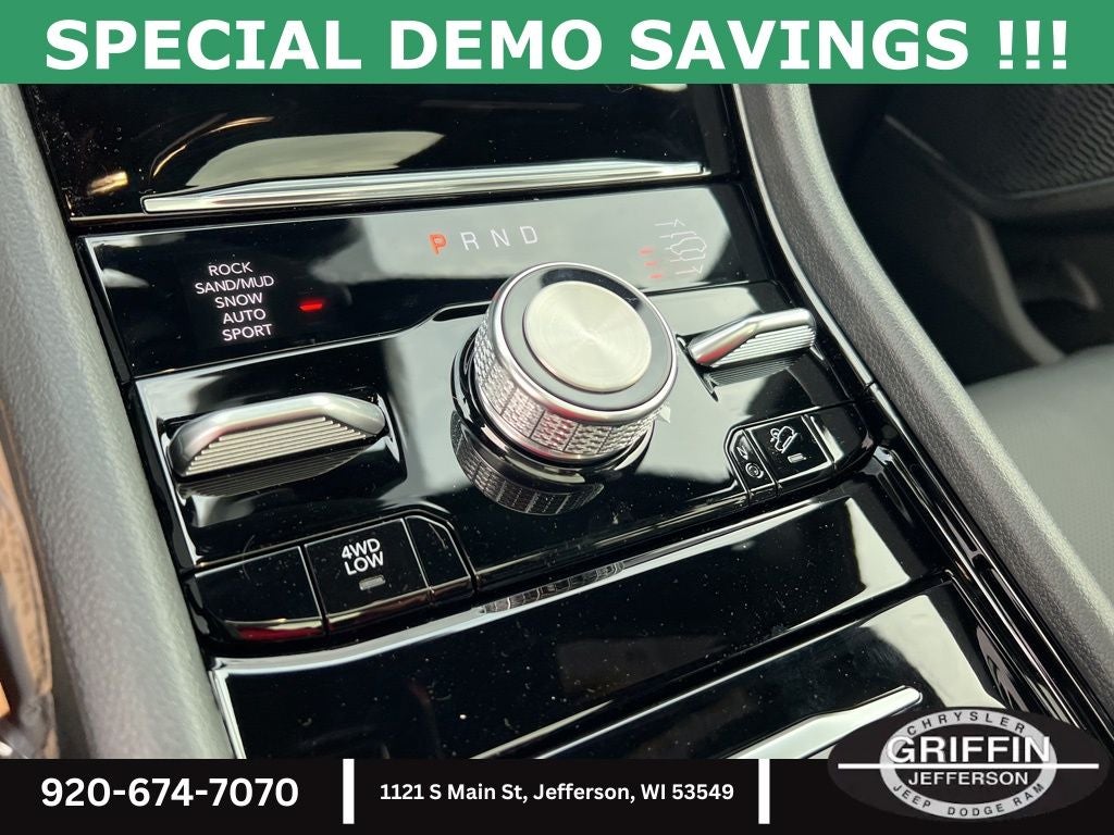 2025 Jeep Grand Cherokee L Summit OBSIDIAN PACKAGE !!!