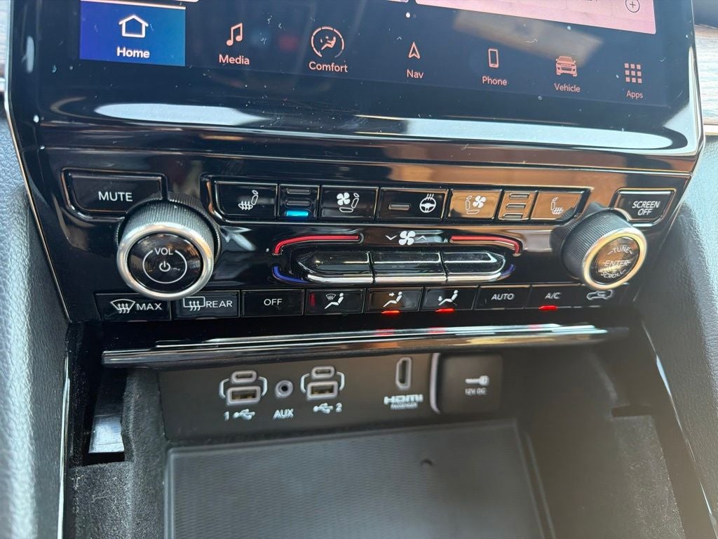 2022 Jeep Grand Cherokee L Summit 4WD Near Madison WI