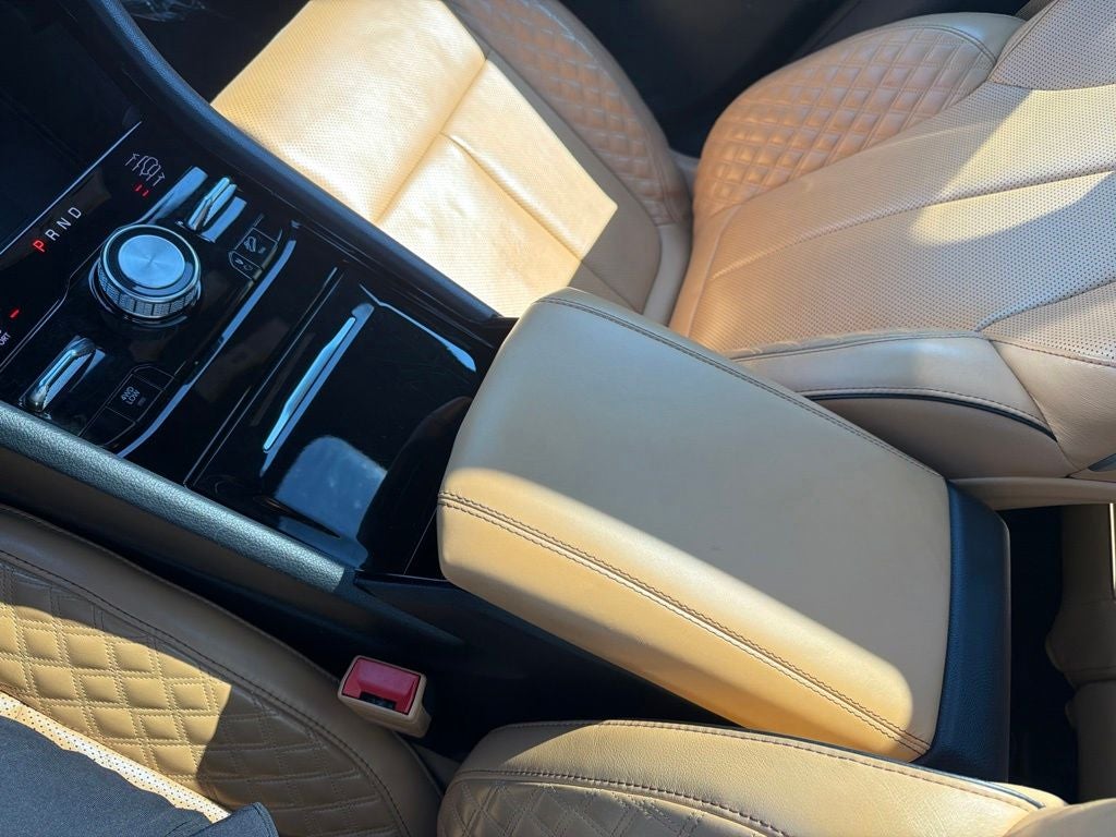 2022 Jeep Grand Cherokee L Summit 4WD Near Madison WI