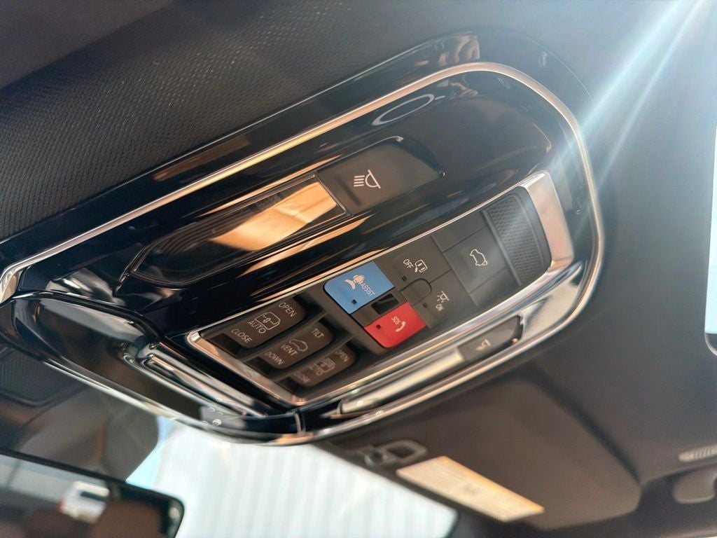 2022 Jeep Grand Cherokee L Summit 4WD Near Madison WI