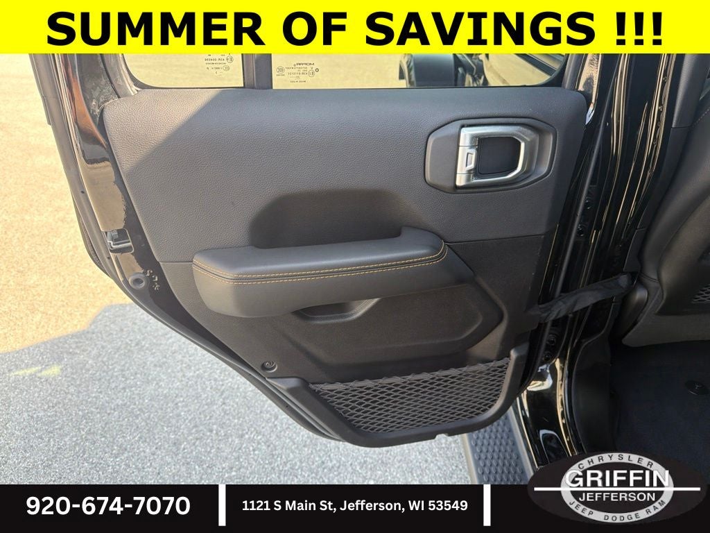 2024 Jeep Wrangler Sahara 4xe 4X4 !!!