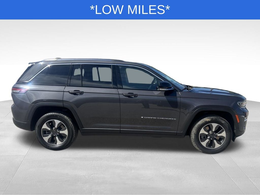 2023 Jeep Grand Cherokee 4xe 4WD Near Madison WI