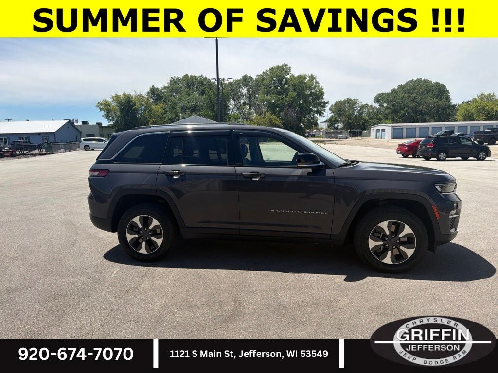 2023 Jeep Grand Cherokee 4xe 4WD !!!