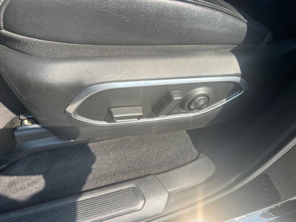 2024 Jeep Wagoneer L Series II 4WD Near Madison WI