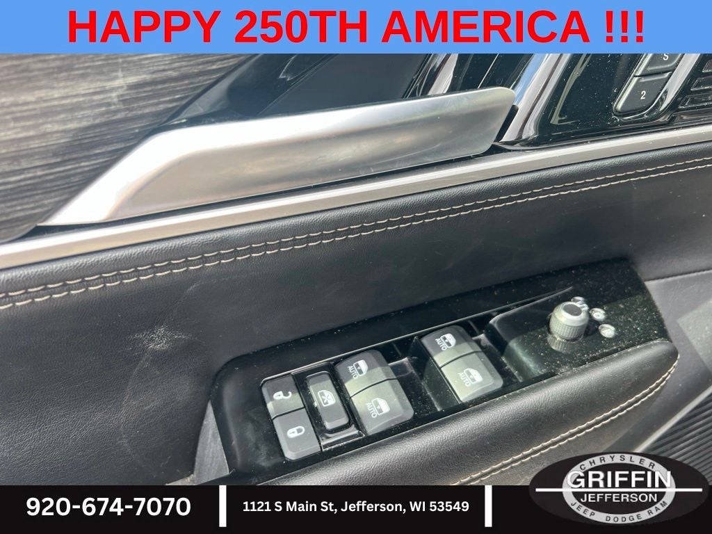 2024 Jeep Wagoneer L Series II 4WD !!!