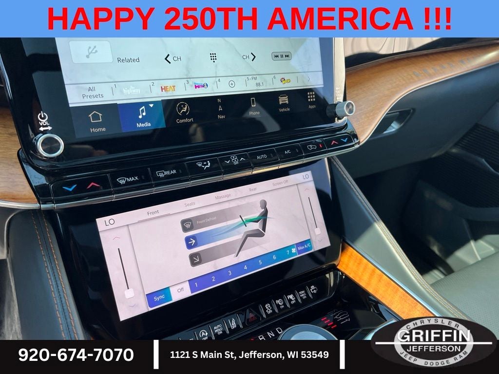 2023 Jeep Grand Wagoneer Series III 4WD !!!