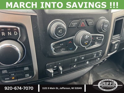 2016 RAM 1500 Big Horn 4X4 !!!