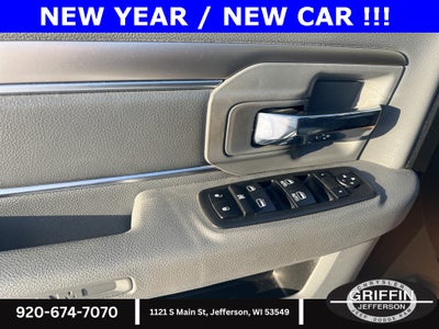 2018 RAM 1500 Big Horn 5.7L HEMI !!!