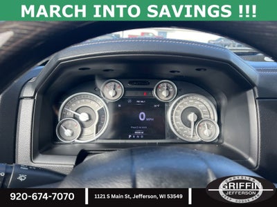 2016 RAM 1500 Laramie Longhorn 4X4 5.7L V8 !!!