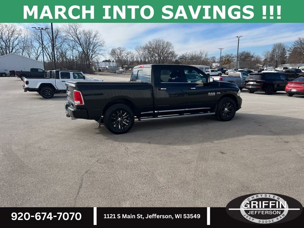 2016 RAM 1500 Laramie Longhorn 4X4 5.7L V8 !!!