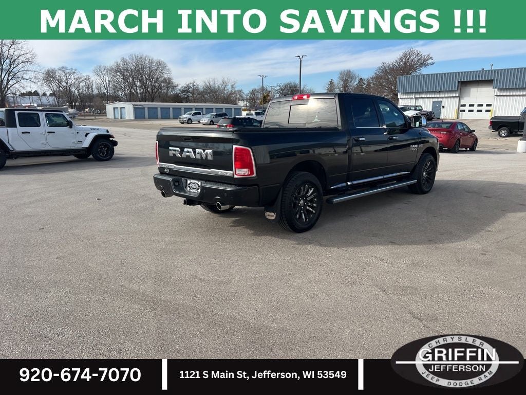 2016 RAM 1500 Laramie Longhorn 4X4 5.7L V8 !!!