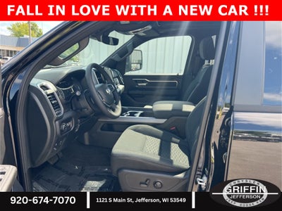 2026 RAM 1500 Big Horn/Lone Star CREW 4X4