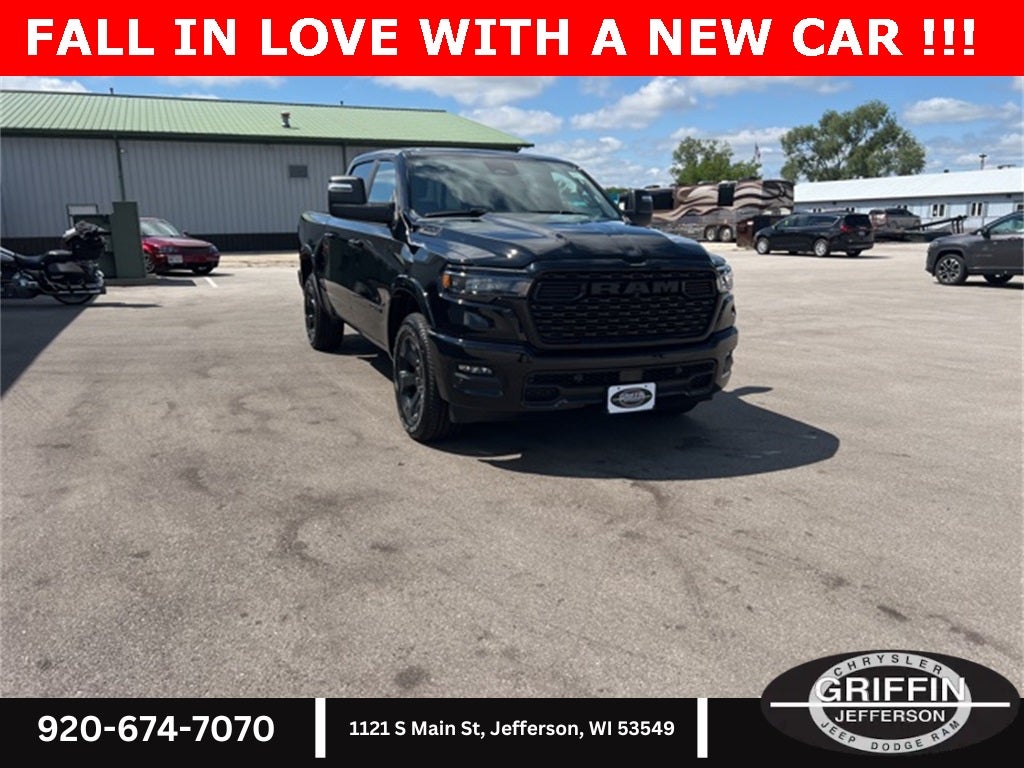 2026 RAM 1500 Big Horn/Lone Star CREW 4X4