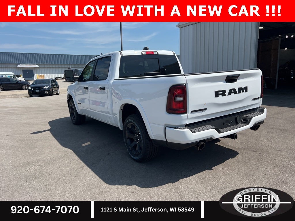 2026 RAM 1500 Big Horn/Lone Star 4WD