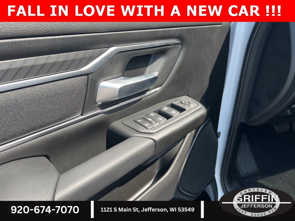 2026 RAM 1500 Big Horn/Lone Star 4WD