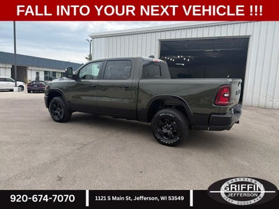2027 RAM 1500 Big Horn/Lone Star
