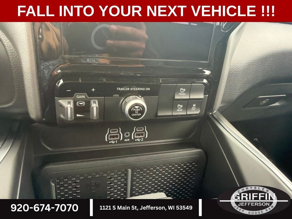 2027 RAM 1500 Big Horn/Lone Star