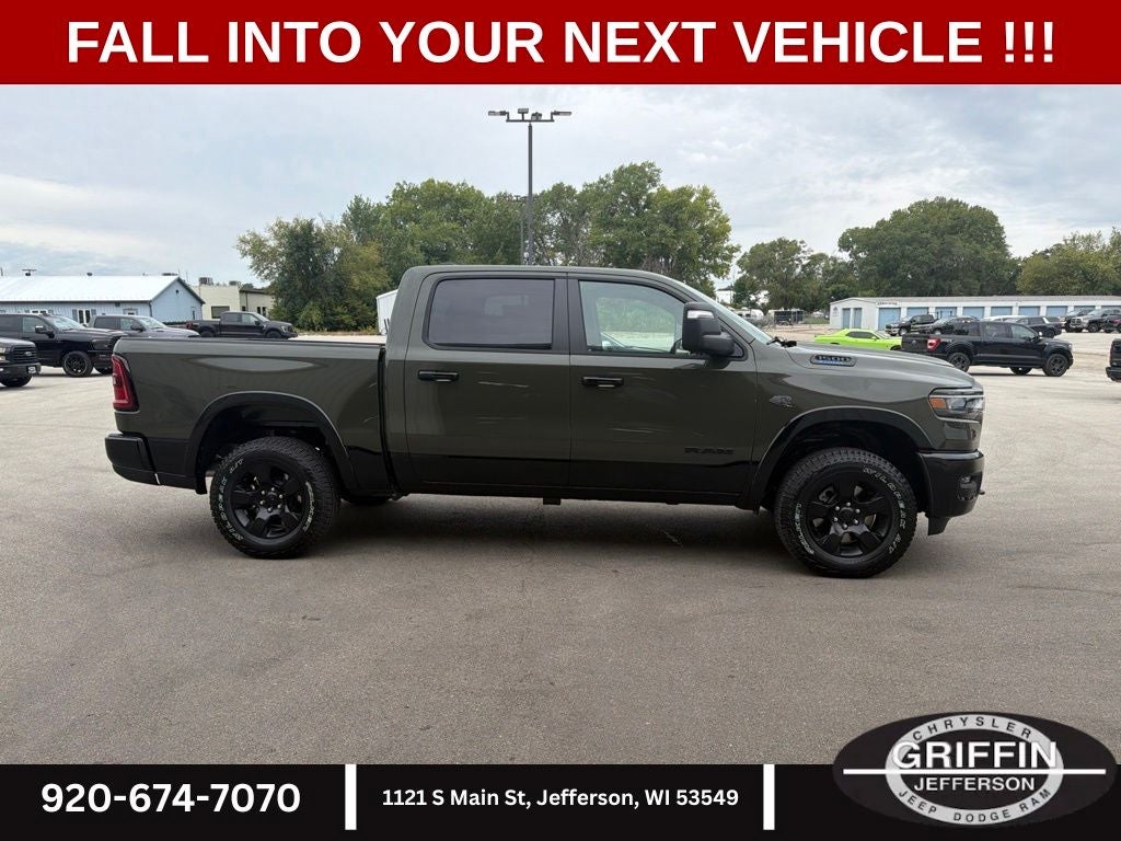 2027 RAM 1500 Big Horn/Lone Star