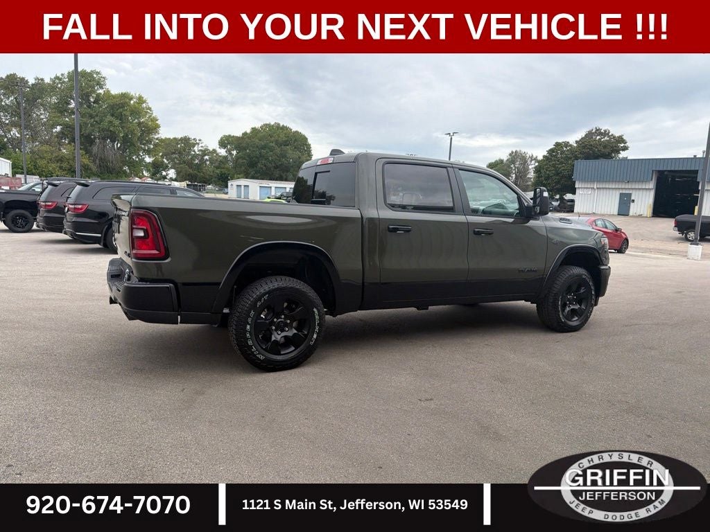 2027 RAM 1500 Big Horn/Lone Star