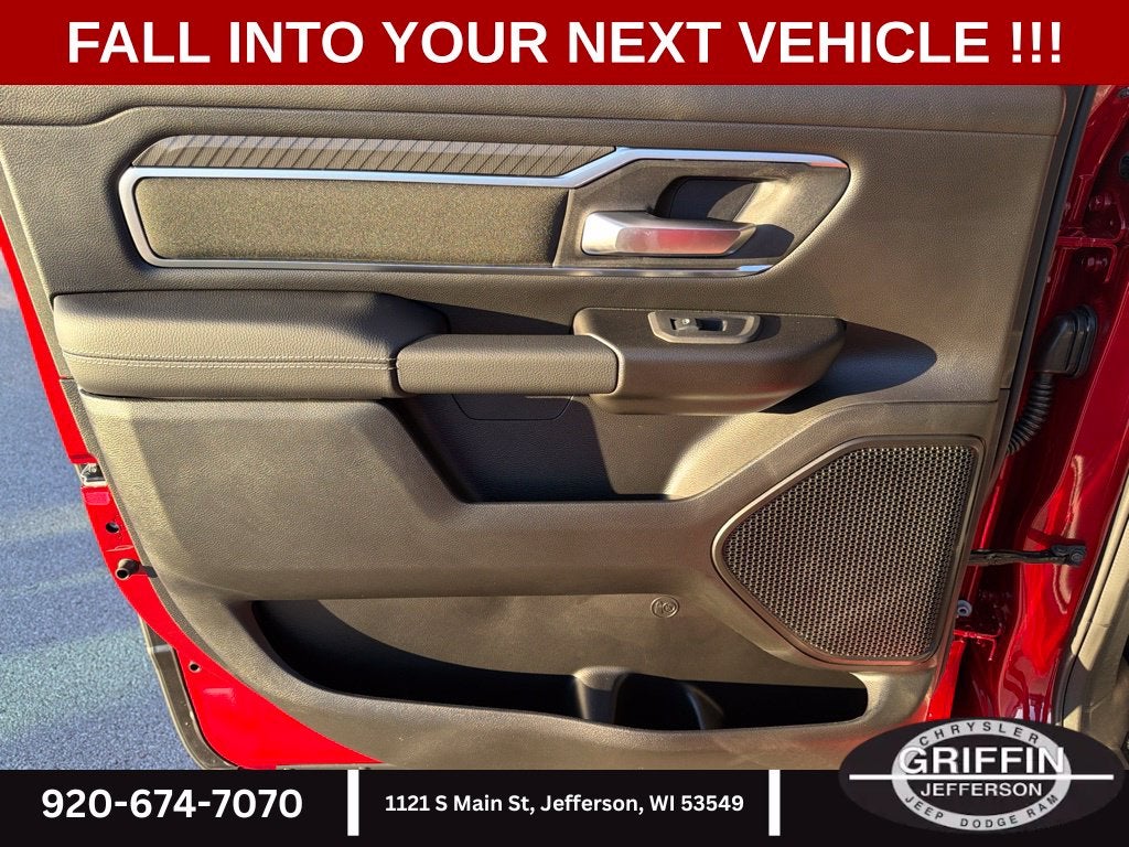 2027 RAM 1500 Big Horn/Lone Star