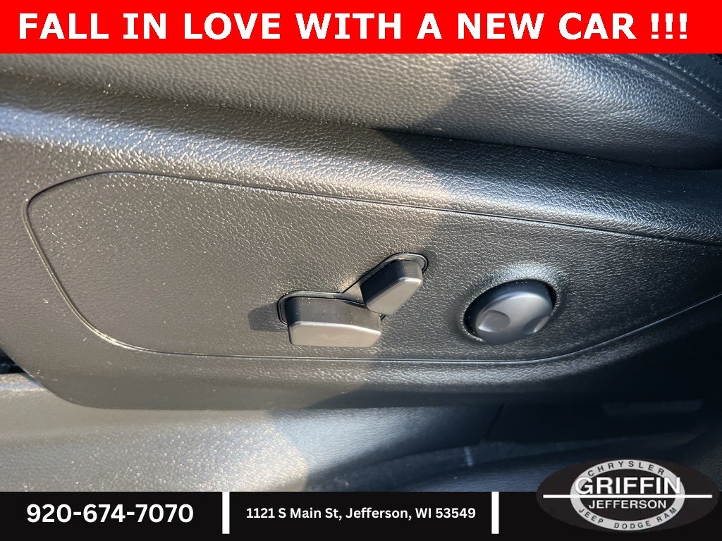 2023 RAM 1500 Big Horn/Lone Star 5.7L HEMI !!!