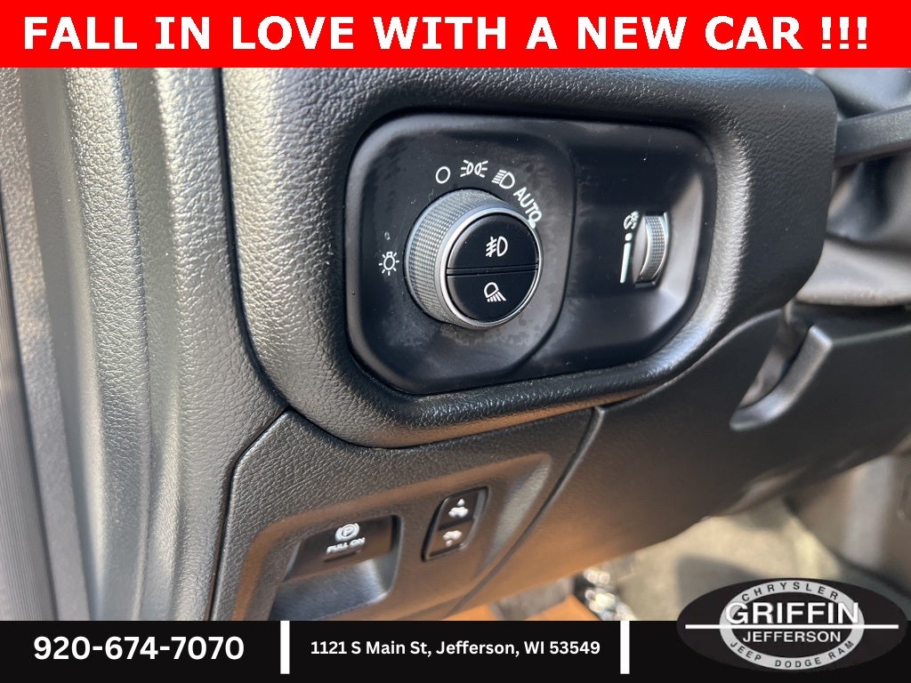 2023 RAM 1500 Big Horn/Lone Star 5.7L HEMI !!!